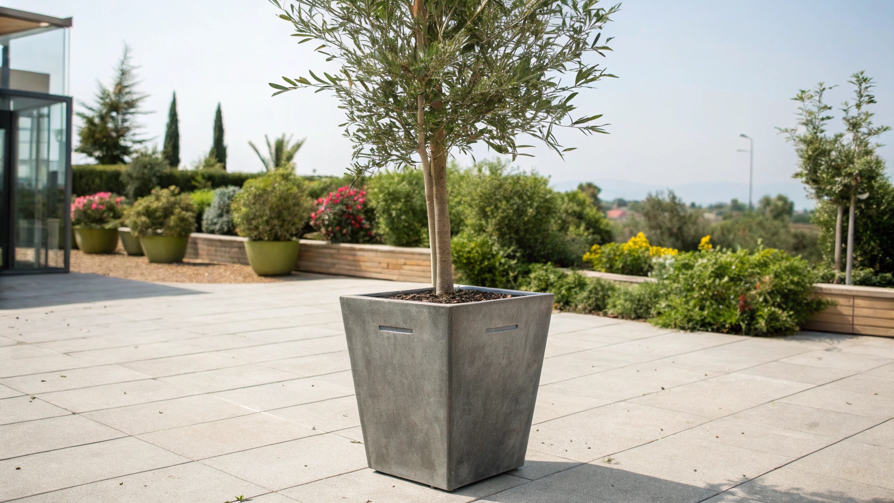 Stability for Outdoor Tall Artificial Plants