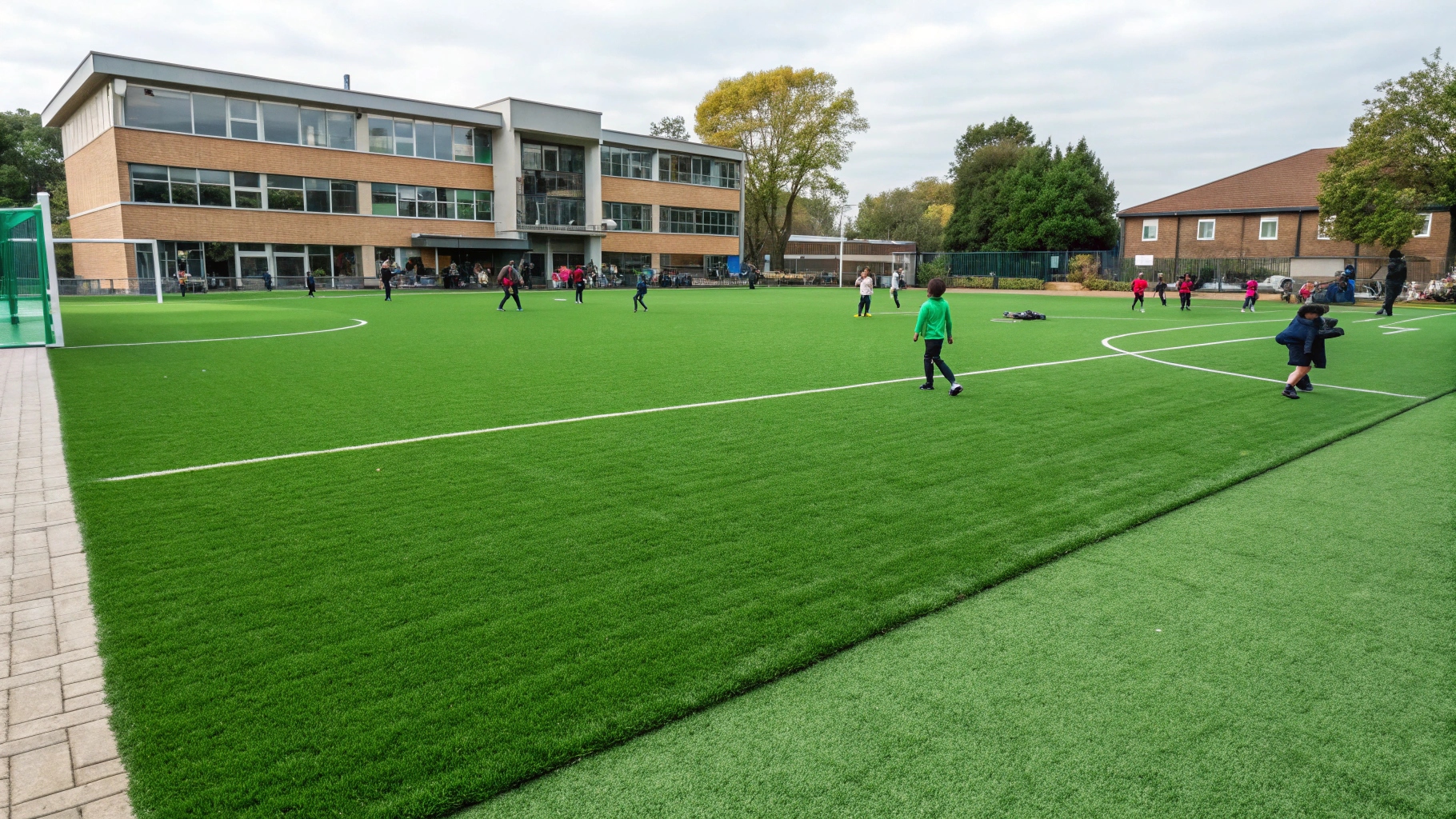 Artificial turf for shcool