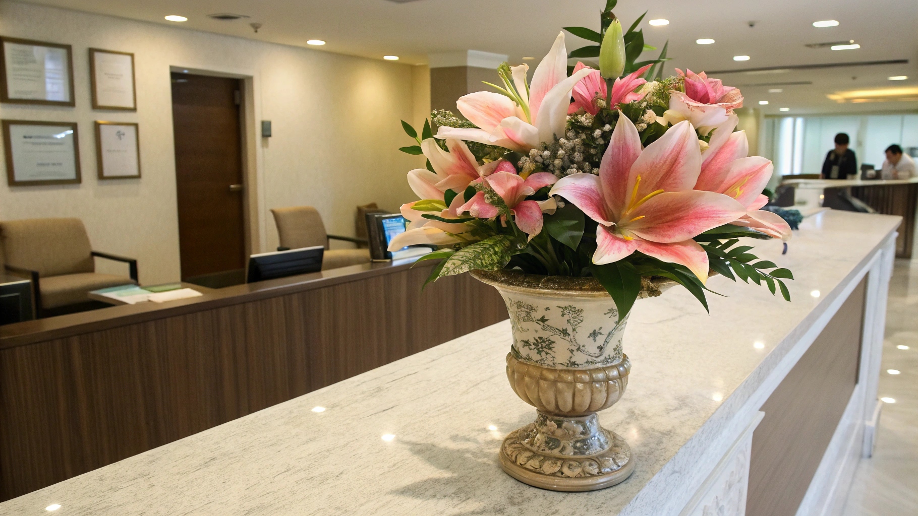 silk-flower-in-decorative-vase for commercial places