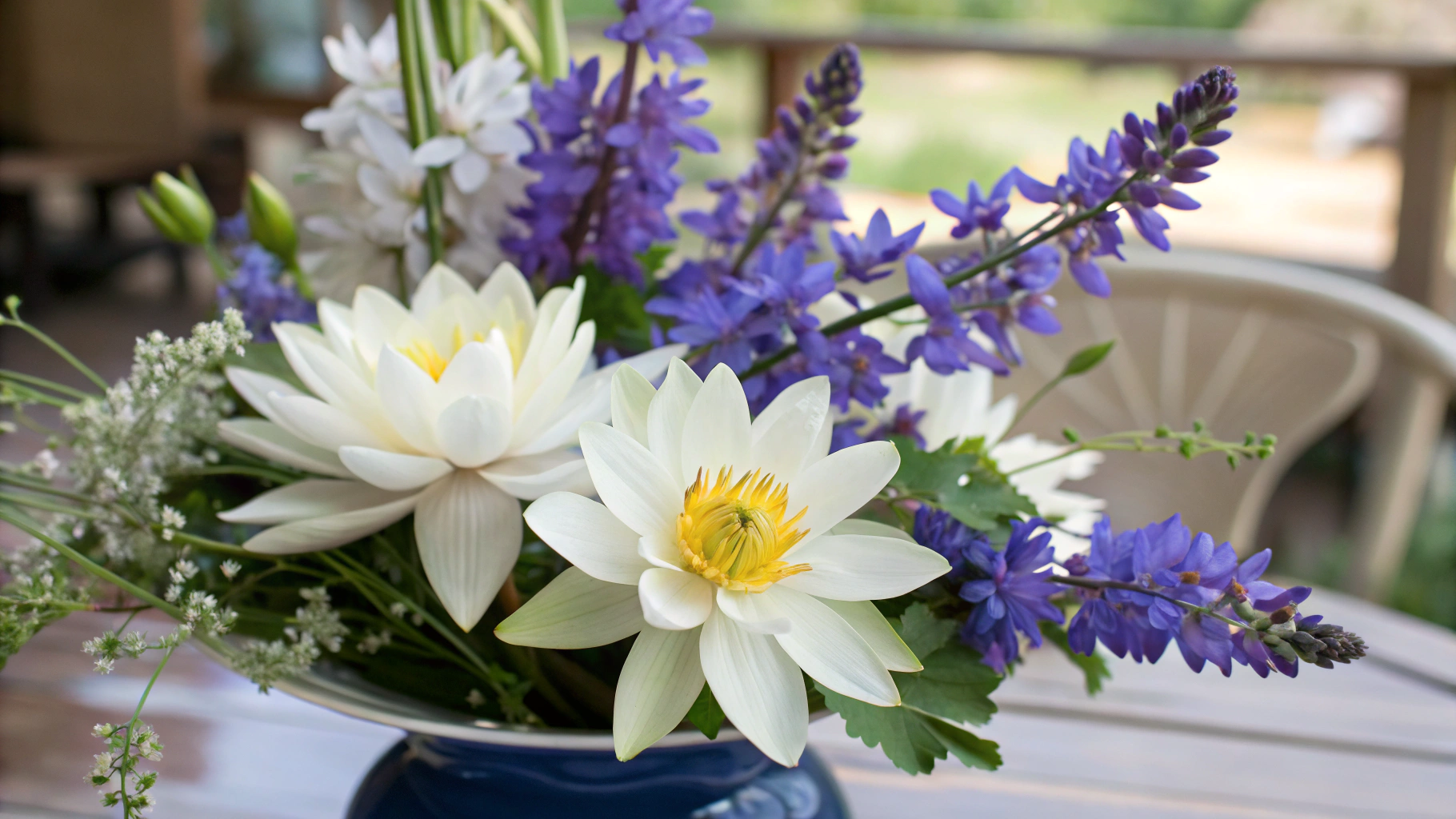 July’s Birth Flowers：the water lily and the larkspur